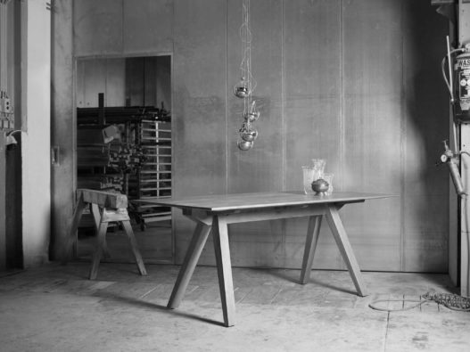 Holztisch Design von Clemens Rath