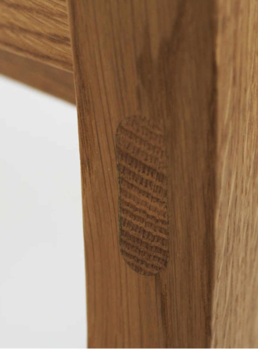 Hinterfuss Detail Trewit Stuhl Emil