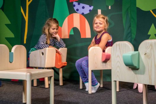 Kinderstühle in Esche