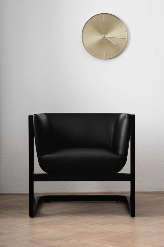 Trewit Crafted Collection Fauteuil Esche Leder schwarz