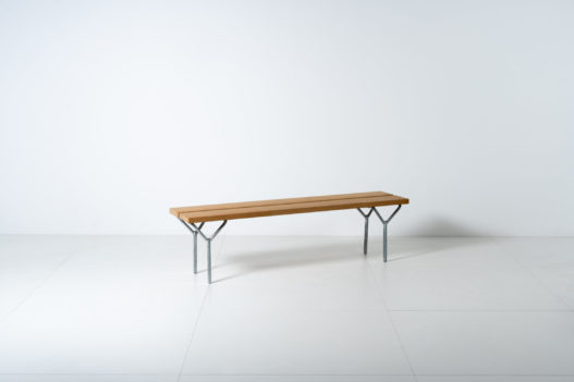Sitzbank von Designer Robert Ruef